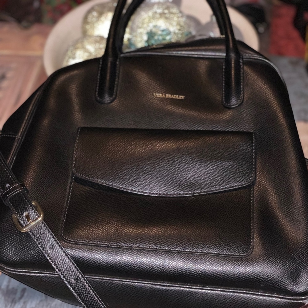 Black leather VeraBradley Bag with removable strap